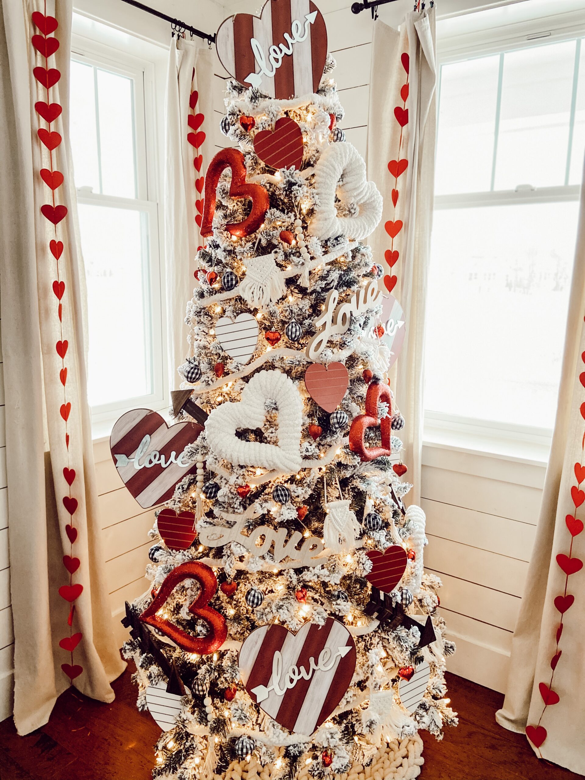 valentine day christmas tree